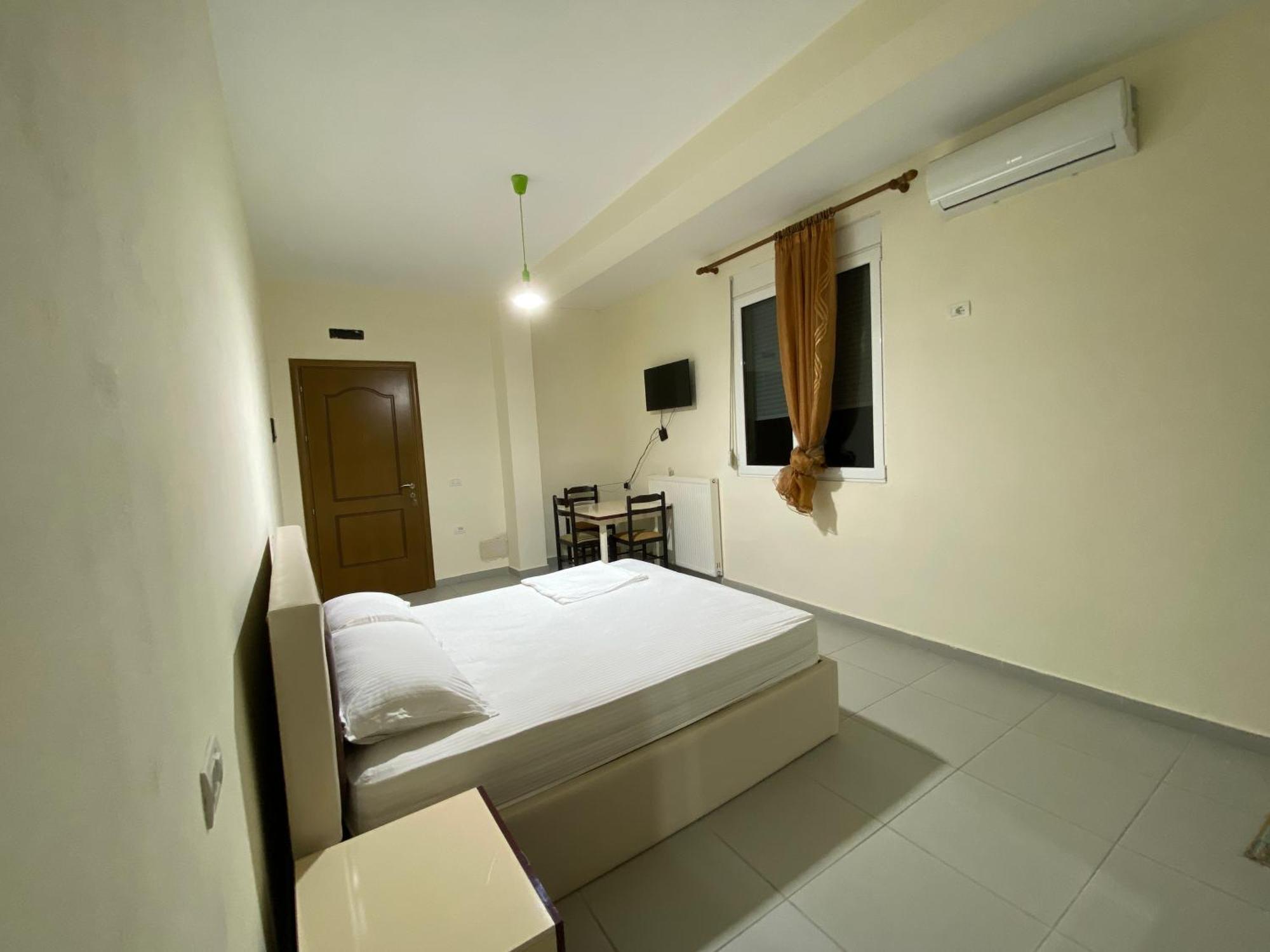 Hotel Tradita Peqin